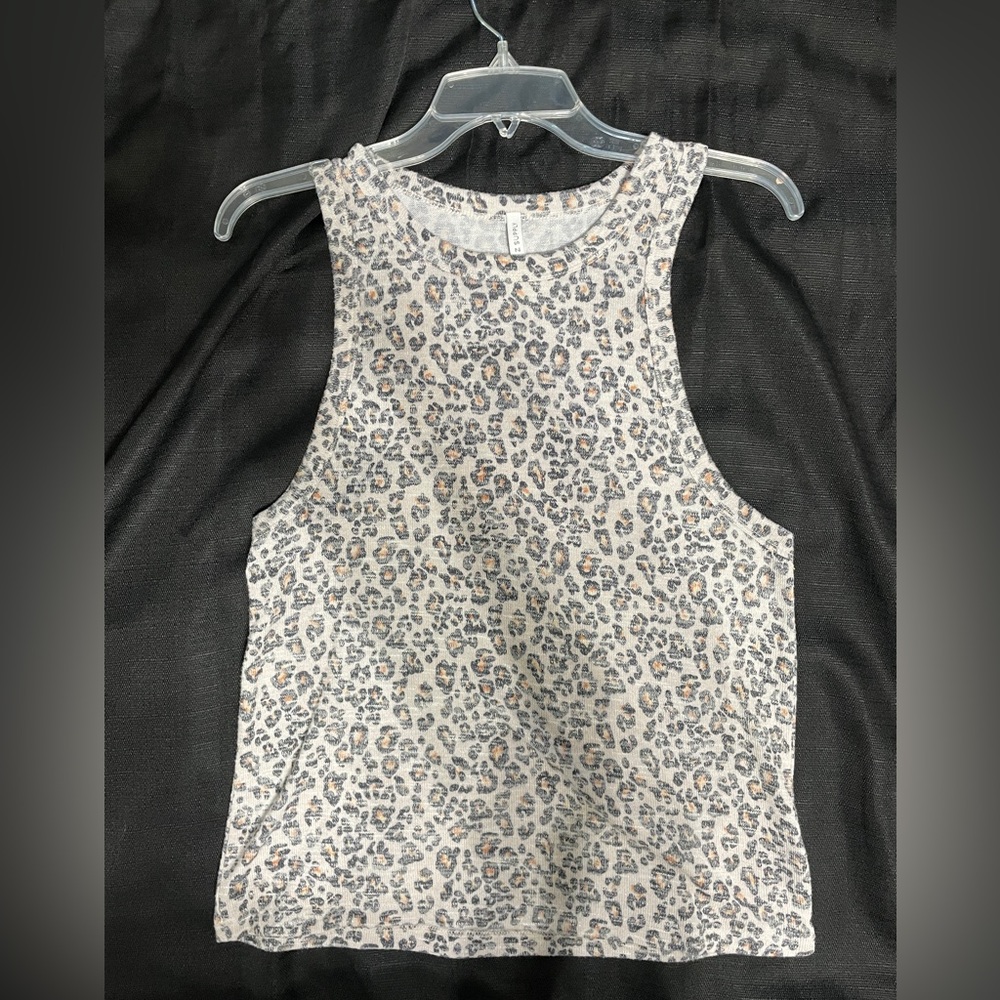 Z supply cheetah print tank woman’s size small